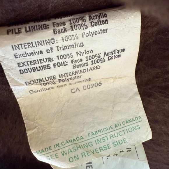 Vintage Brown Quilted Winter Jacket – Faux Fur Collar - Picture 12 of 13